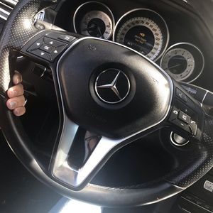 Meet your Posher, Sanam